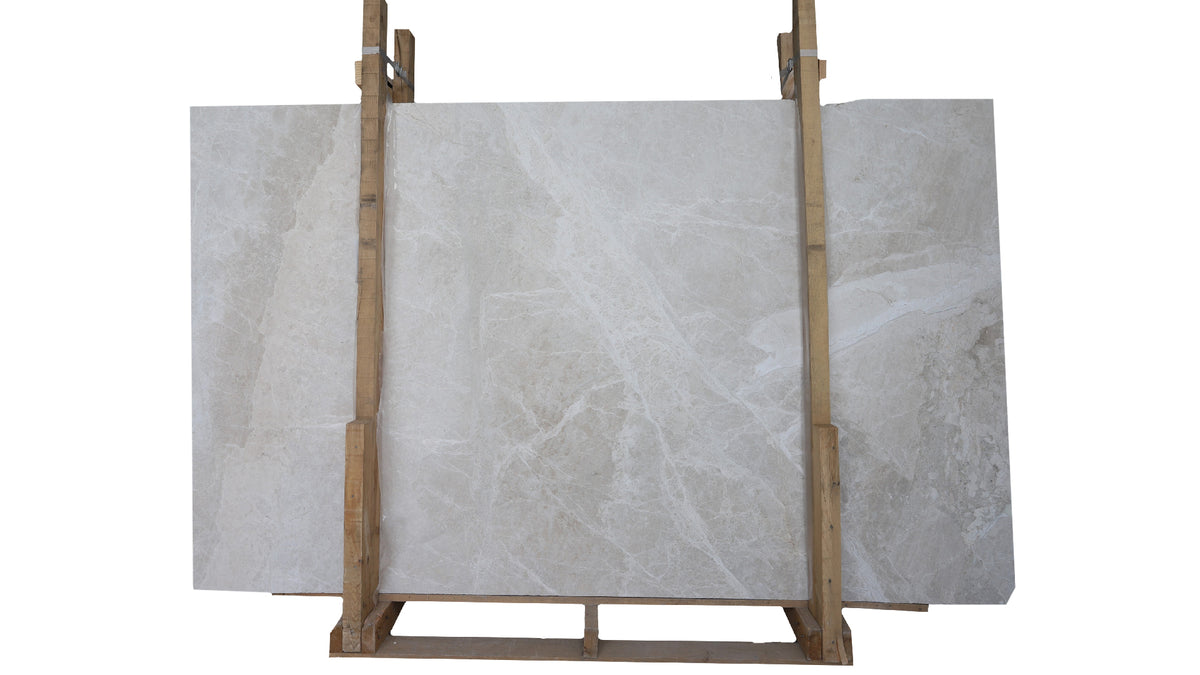 Vanillish Pearl Honed  x 3CM Slab # CA8283