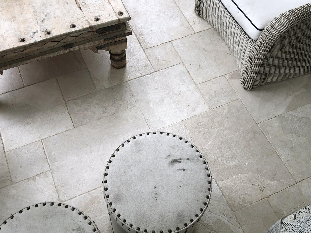 Cream Misto French Pattern 8&#39;&#39;x8&#39;&#39;, 8&#39;&#39;x16&#39;&#39;, 16&#39;&#39;x16&#39;&#39;, 16&#39;&#39;x24&#39;&#39; Sandblasted Paver