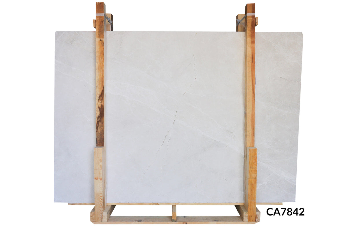 Vanillish Pearl Honed  x 2CM Slab # CA7842
