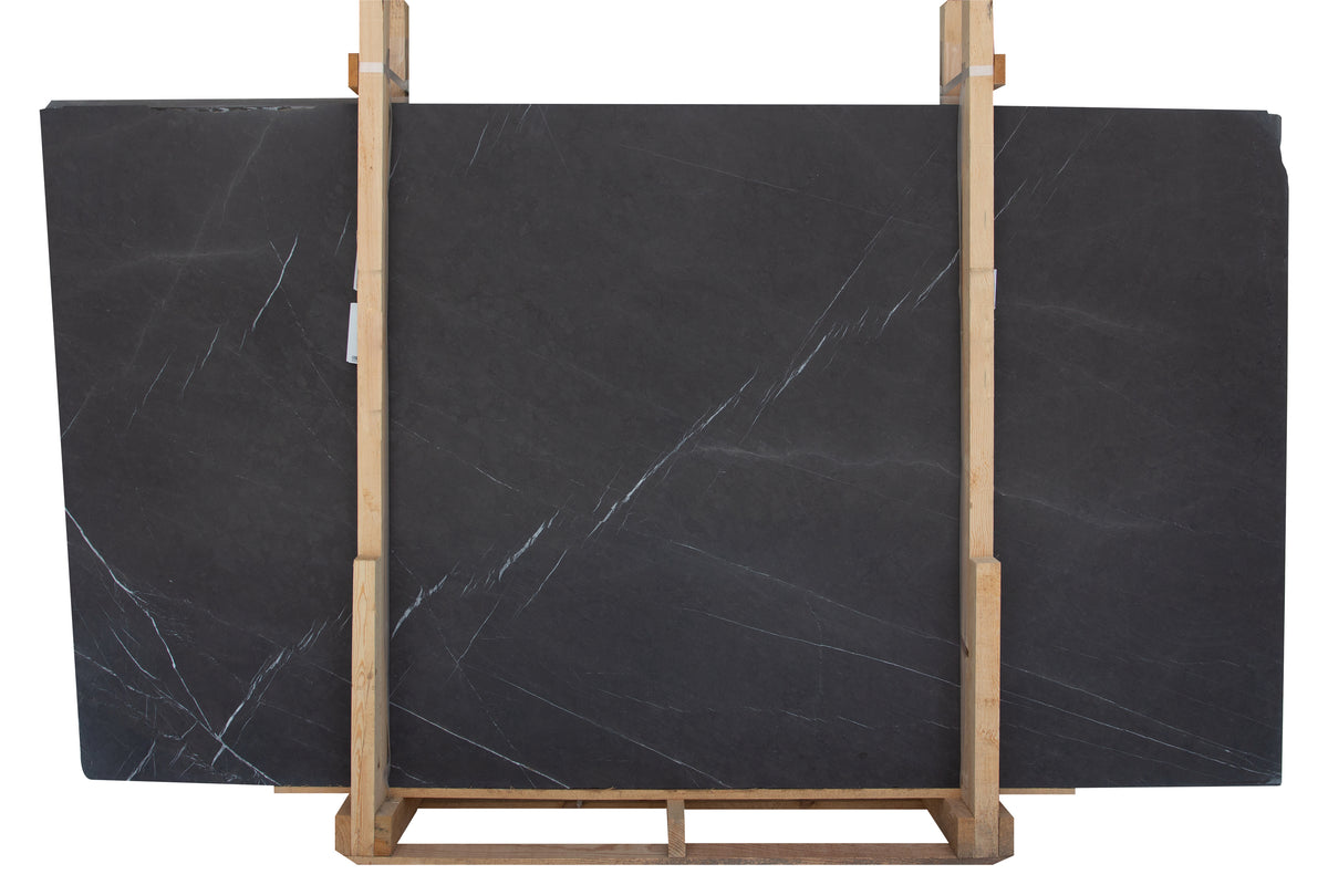 Mount Grey Plain Polished  x 2CM Slab # V4519