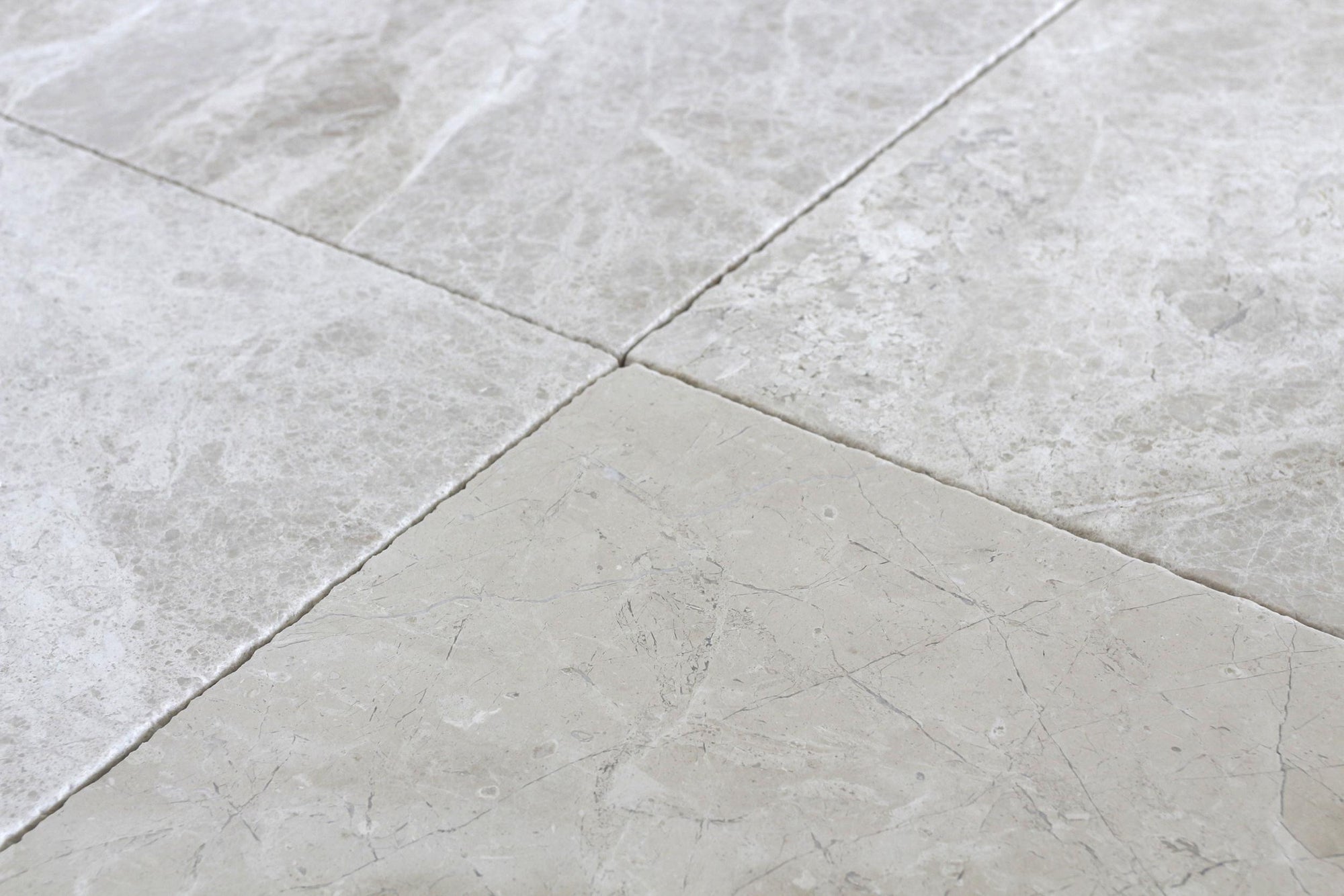 Cream Misto Brushed and Chiseled 24'' x 24''  x 1-1/4'' Paver Paver Cream Misto 24'' x 24'' Marble Paver